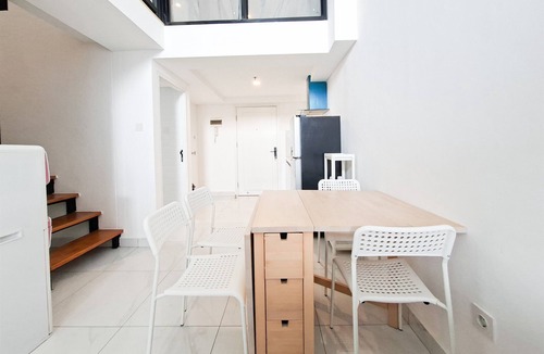 Tangerang Apartment | Convenient 3Br Loft With Modern Style At Kingland Avenue Apartment