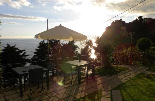 Corniglia Bed & Breakfast | Corte Del Gallo