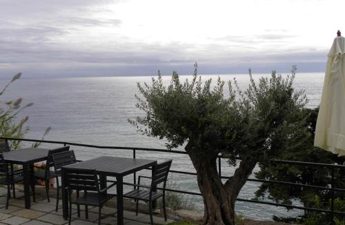 Corniglia Bed & Breakfast | Corte Del Gallo