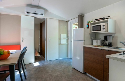 Gralaoni-Pralesi-Cisano House | Cosy apartment in villa for 6 people with WIFI, pool, A/C and terrace