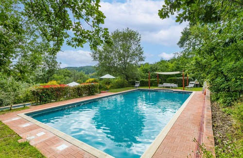 Gaiole in Chianti Apartment | Cosy apartment for 6 guests with WIFI, pool, A/C, TV, patio and panoramic view