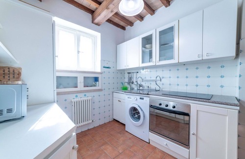 Urbino Villa | Cosy apartment in villa for 5 guests with WIFI, pool, TV and panoramic view, close to Urbino