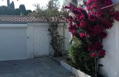 Vallauris Apartment | Cosy little spot on a sunny hillside on the Côte d'Azur