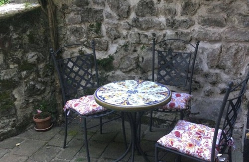 Maglietola House | Cosy stone cottage near spa-town of Equi terme also drivable 40min cinque 5terre