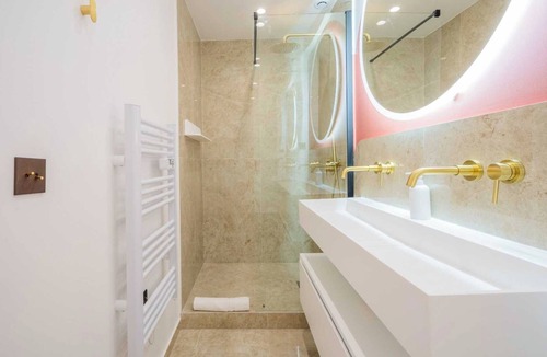 Sainte-Maxime - Saint-Tropez Apartment | Cosy Studio - Hyper Centre St Tropez
