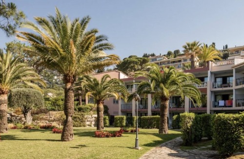 Villefranche-sur-Mer Apartment | Cote d'Azur, 2 travellers, individual air-conditioning, garden, two steps from the beach