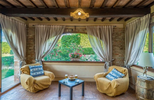 Montaione House | Country House/Farm House in Montaione with 6 bedrooms sleeps 14