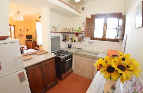 San Gennaro Other | Country House/Farm House in San Gennaro with 2 bedrooms sleeps 4