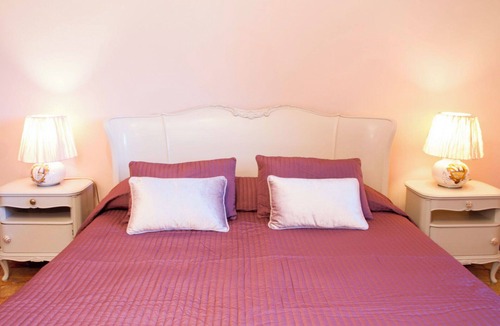 Pozzolatico House | Country Resort in Impruneta with 2 bedrooms sleeps 6