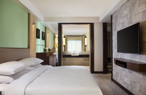 Pasirkaliki Hotel | Courtyard by Marriott Bandung Dago
