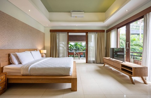 Tumbak Bayuh Hotel | Cove The Ricks Villa