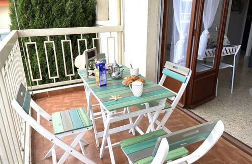 Frejus Plage Apartment | Cozy 1-Bed Apt with Terrace, Parking, Close to Beach & Port - Fréjus