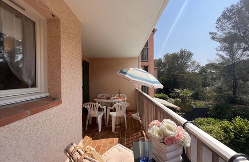 Saint-Aygulf Apartment | Cozy 1BR Apt, Terrace, 5-Min Walk to Beach, Parking - Saint Aygulf, Fréjus