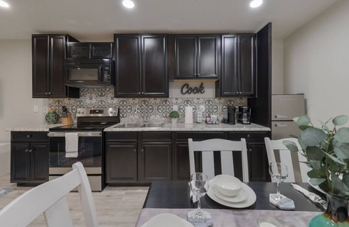 Azalea Park Apartment | Cozy 2 bedroom home in Orlando