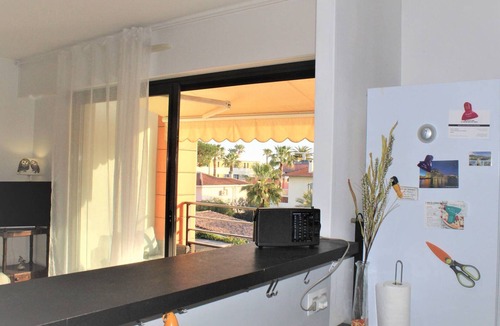 Villeneuve Loubet Beach Apartment | Cozy 2BR APT with Terrace, Pool & Parking - Steps from Beach & Station