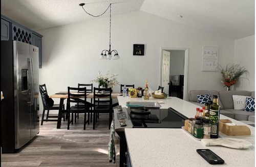 Poinciana House | COZY 4-BEDROOM HOUSE WITH PRIVATE POOL ONLY 30 MINUTES FROM DISNEY!