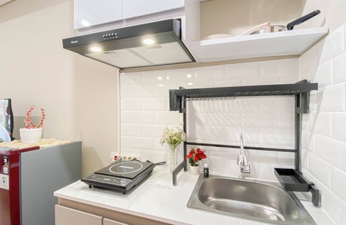 Kedungmanggu Apartment | Cozy And Best Place Studio Apartment Royal Sentul Park