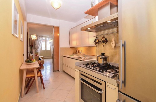 Viareggio Apartment | Cozy apartment in Viareggio -LU-