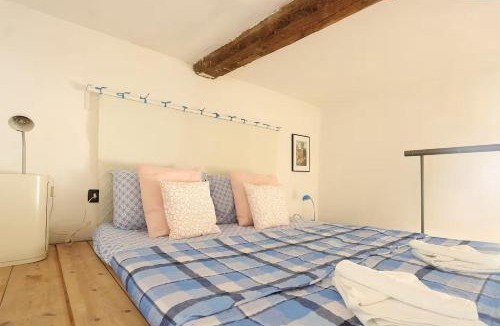 Sant' Ambrogio Apartment | Cozy apartment in Santa Croce