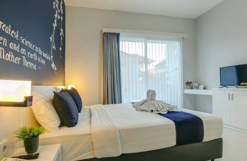 Denpasar Barat Apartment | Cozy Couple Studio with Rice Field View Seminyak Bali