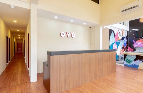 Medan House | Cozy Double Escape W/Free WiFi and Parking