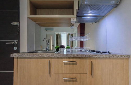 Siwalankerto Apartment | Cozy Living Studio At The Square Surabaya Apartment