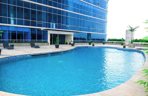 Siwalankerto Apartment | Cozy Living Studio At The Square Surabaya Apartment