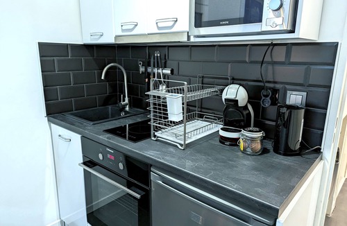 Fabron Apartment | Cozy * Next To The Beach * Modern * Tram * Clim * WI-FI * Promenade *