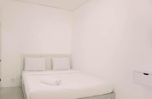 South Tangerang Apartment | Cozy Stay Studio at Urbantown Serpong Apartment By Travelio