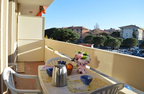 Frejus Plage Apartment | Cozy Studio for 3 in Fréjus, Near Beach, Terrace & Parking