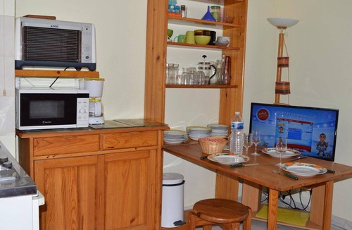 Saint-Aygulf Apartment | Cozy Studio in Saint Aygulf, 300m from Beach, Sleeps 3