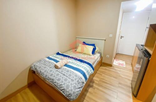 Bekasi Apartment | Cozy Studio in Springlake, Bekasi, with Pool & Wi-Fi