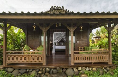 Singakerta Resort | *Cozy Wooden Suite with beautiful view