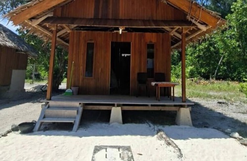Pulau Fam Villa | Cozzy Saukabu Homestay
