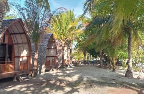 Pulau Fam Villa | Cozzy Saukabu Homestay