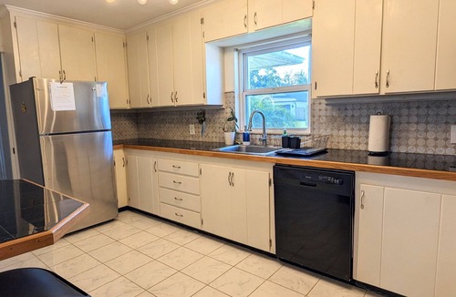 Forest City House | Cub Lake House Retreat 3BR/2BA