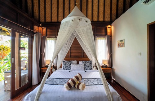 Jungut Batu Bed & Breakfast | D'Puncak Villas Lembongan