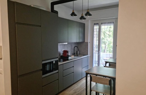 Gallaratese House | Da Nord a Sud - Benelli 16 Affittacamere