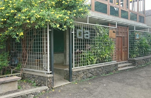 Setiabudi House | Dalem Arum (for women only)