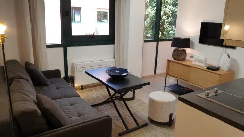 Gambetta Apartment | Dana centre mer 16