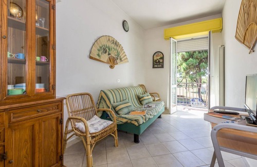 Ronchi Apartment | Daniela 1 100m From Sea, Marina di Massa, Italy