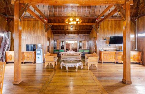 Bandung Villa | Dapur Caringin Tilu Villa Joglo