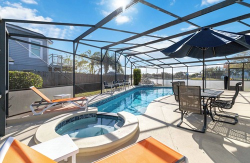 Mill Run House | Debany Staycation near Disney