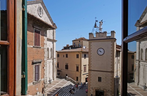 Montepulciano House | Delcorto Suites