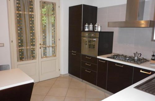 Forte dei Marmi Villa | Deliziosa Villetta