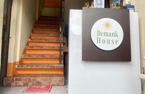 Ubud City-Centre House | Demank House