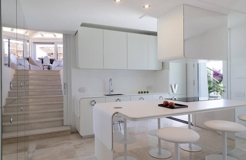 Puntaldia Villa | Design villa created by celebrated Italian architect Simone Micheli