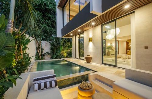 Kutuh Villa | Designer Luxurious Private Pool Villa in Uluwatu