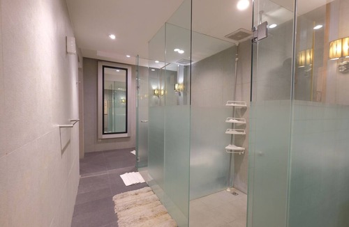 Laweyan Hotel | Diamond Hotel Solo