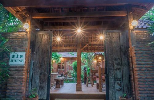 Negara House | Din House Negara Classic Homestay